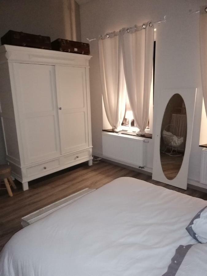 La Petite Douane Villa Massembre Bagian luar foto